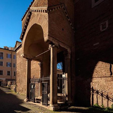 150 M Dal Colosseo - Appartamento Minerva Rome Bagian luar foto